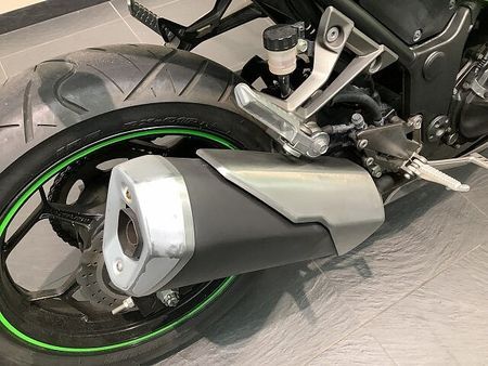 カワサキ ニンジャ 250 Ninja 250 フェンダーレス 23