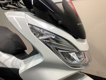 ホンダ PCX150 PCX150 ロングスクリーン/リアボックス 15