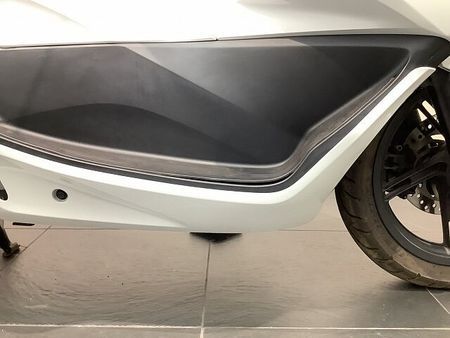 ホンダ PCX150 PCX150 ロングスクリーン/リアボックス 20