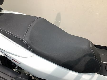 ホンダ PCX150 PCX150 ロングスクリーン/リアボックス 21