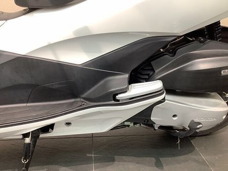 ホンダ PCX150 PCX150 ロングスクリーン/リアボックス 34
