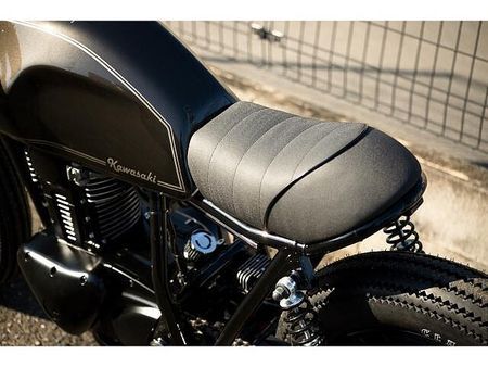カワサキ 250TR 足つき良く乗りやすい! 13