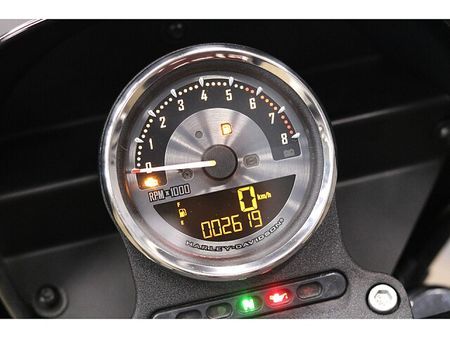 ハーレーダビッドソン XL1200NS SPORTSTER IRON1200 18