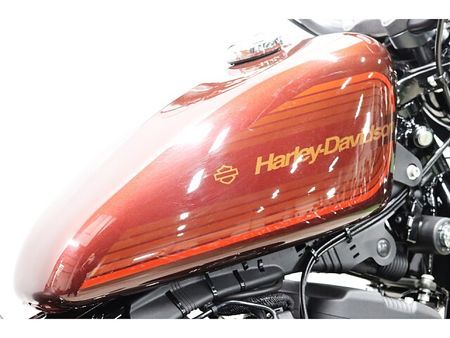ハーレーダビッドソン XL1200NS SPORTSTER IRON1200 2