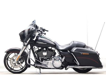 ハーレーダビッドソン FLHX Touring STREETGLIDE 9