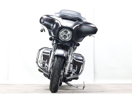 ハーレーダビッドソン FLHX Touring STREETGLIDE 11