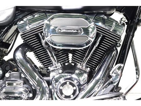 ハーレーダビッドソン FLHX Touring STREETGLIDE 13