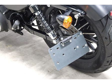 ハーレーダビッドソン XL883N SPORTSTER IRON 9