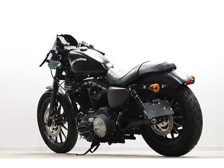 ハーレーダビッドソン XL883N SPORTSTER IRON 10