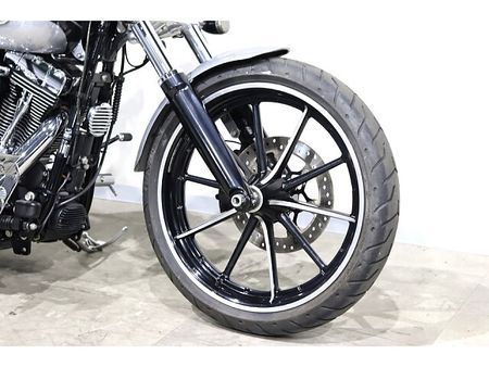 ハーレーダビッドソン FXSB SOFTAIL BREAKOUT 2