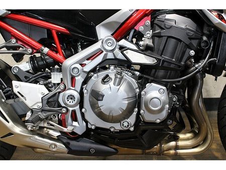 カワサキ Z900 メールでお問合せの際は、ronajapan@gmail.com までお気軽にどうぞ! 5