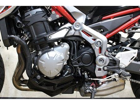 カワサキ Z900 メールでお問合せの際は、ronajapan@gmail.com までお気軽にどうぞ! 6