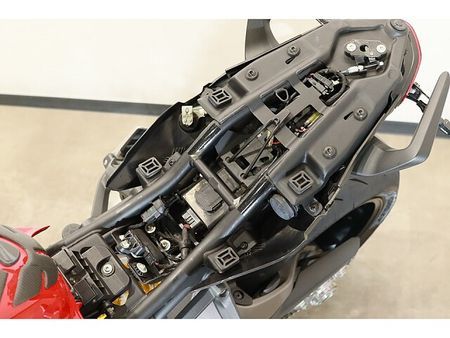 ドゥカティ MONSTER 1200S 13