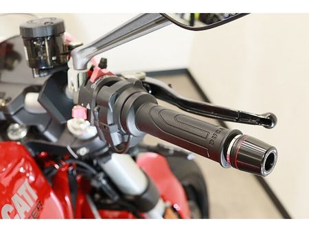 ドゥカティ MONSTER 1200S 21