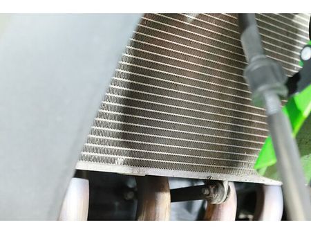 カワサキ ニンジャ 1000 (Z1000SX) メールでお問合せの際は、ronajapan@gmail.com までお気軽にどうぞ! 16
