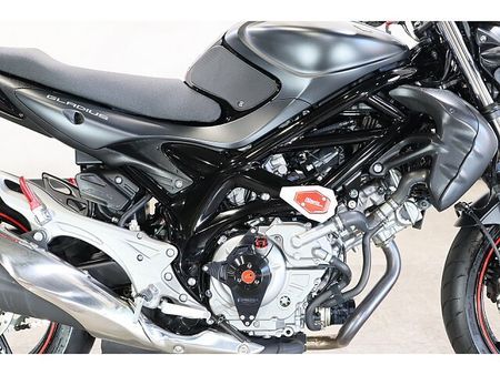 スズキ グラディウス650 メールでお問合せの際は、ronajapan@gmail.com までお気軽にどうぞ! 6