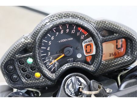 スズキ グラディウス650 メールでお問合せの際は、ronajapan@gmail.com までお気軽にどうぞ! 29