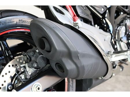 スズキ グラディウス650 メールでお問合せの際は、ronajapan@gmail.com までお気軽にどうぞ! 33
