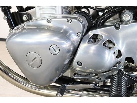 カワサキ W800 メールでお問合せの際は、ronajapan@gmail.com までお気軽にどうぞ! 17