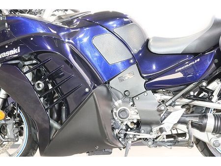 カワサキ 1400GTR メールでお問合せの際は、ronajapan@gmail.com までお気軽にどうぞ! 9