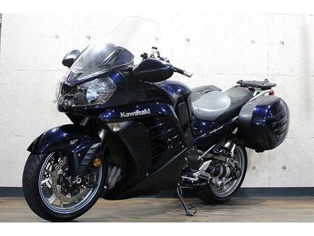 カワサキ 1400GTR メールでお問合せの際は、ronajapan@gmail.com までお気軽にどうぞ! 29