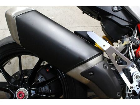ドゥカティ HYPERMOTARD821 メールでお問合せの際は、ronajapan@gmail.com までお気軽にどうぞ! 7