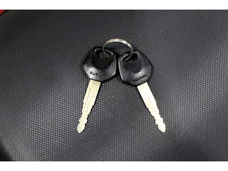 スズキ HAYABUSA メールでお問合せの際は、ronajapan@gmail.com までお気軽にどうぞ! 18