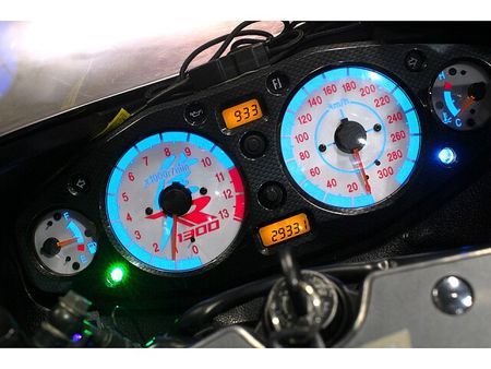 スズキ HAYABUSA メールでお問合せの際は、ronajapan@gmail.com までお気軽にどうぞ! 25