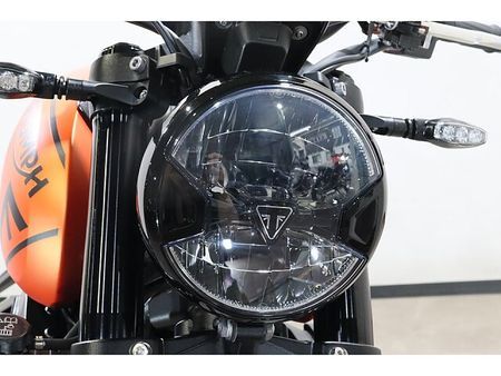 トライアンフ TRIDENT 660 メールでお問い合わせの際は、ronajapan.shiki@gmail.com まで! 3