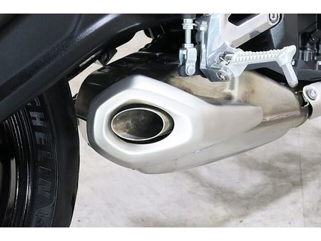 トライアンフ TRIDENT 660 メールでお問い合わせの際は、ronajapan.shiki@gmail.com まで! 29