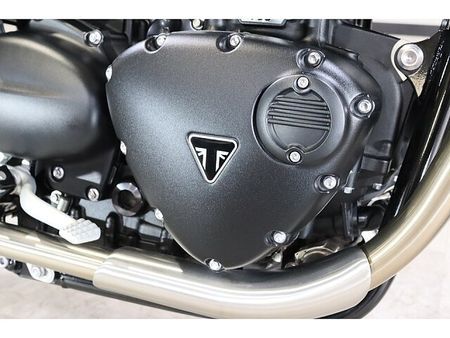 トライアンフ STREET TWIN メールでお問い合わせの際は、ronajapan.shiki@gmail.com まで! 15