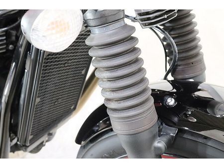 トライアンフ STREET TWIN メールでお問い合わせの際は、ronajapan.shiki@gmail.com まで! 16