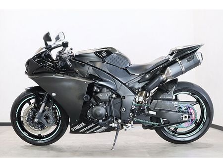 ヤマハ YZF-R1 メールでお問い合わせの際は、ronajapan.shiki@gmail.com まで! 13