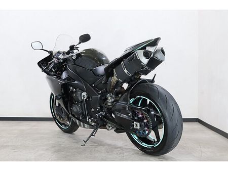 ヤマハ YZF-R1 メールでお問い合わせの際は、ronajapan.shiki@gmail.com まで! 15