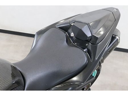 ヤマハ YZF-R1 メールでお問い合わせの際は、ronajapan.shiki@gmail.com まで! 29