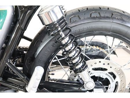 トライアンフ BONNEVILLE T100 メールでお問い合わせの際は、ronajapan.shiki@gmail.com まで! 10