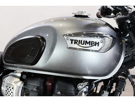 トライアンフ BONNEVILLE T100 メールでお問い合わせの際は、ronajapan.shiki@gmail.com まで! 12