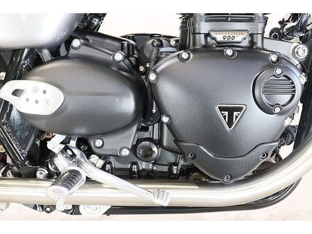 トライアンフ BONNEVILLE T100 メールでお問い合わせの際は、ronajapan.shiki@gmail.com まで! 13