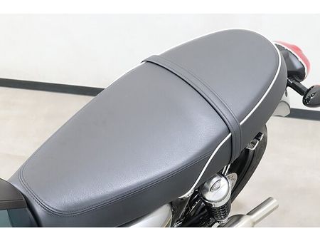 トライアンフ BONNEVILLE T100 メールでお問い合わせの際は、ronajapan.shiki@gmail.com まで! 26