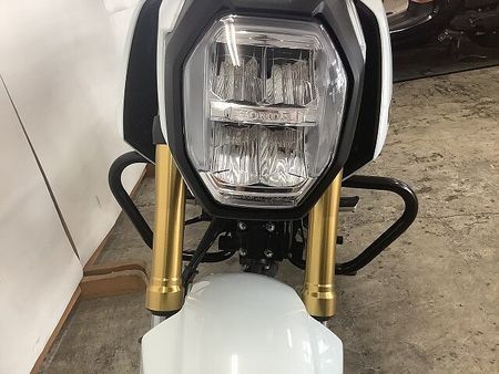 ホンダ グロム GROM 2024年モデル リアボックス USB装備 12