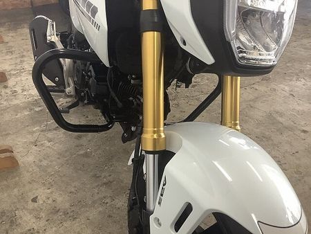 ホンダ グロム GROM 2024年モデル リアボックス USB装備 15