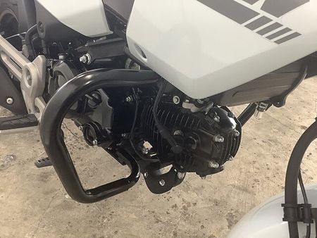 ホンダ グロム GROM 2024年モデル リアボックス USB装備 18