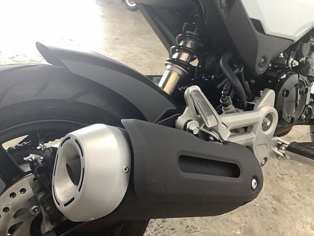 ホンダ グロム GROM 2024年モデル リアボックス USB装備 27