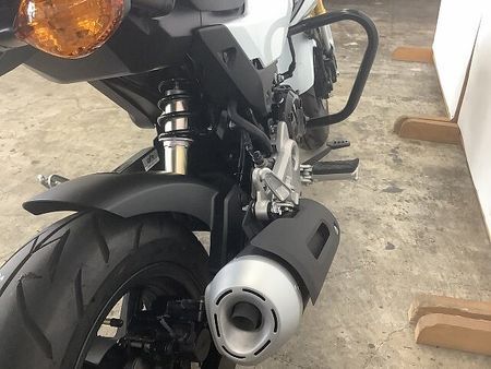 ホンダ グロム GROM 2024年モデル リアボックス USB装備 28