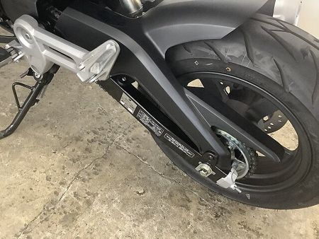 ホンダ グロム GROM 2024年モデル リアボックス USB装備 37