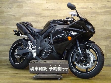 ヤマハ YZF-R1 1