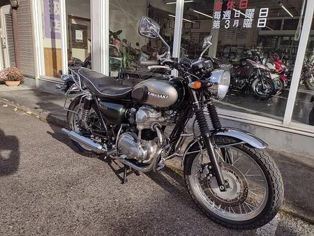 カワサキ W650 まずはお気軽にお問い合わせください! 11