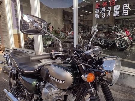 カワサキ W650 まずはお気軽にお問い合わせください! 12