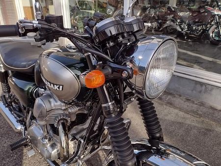 カワサキ W650 まずはお気軽にお問い合わせください! 13