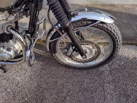 カワサキ W650 まずはお気軽にお問い合わせください! 14